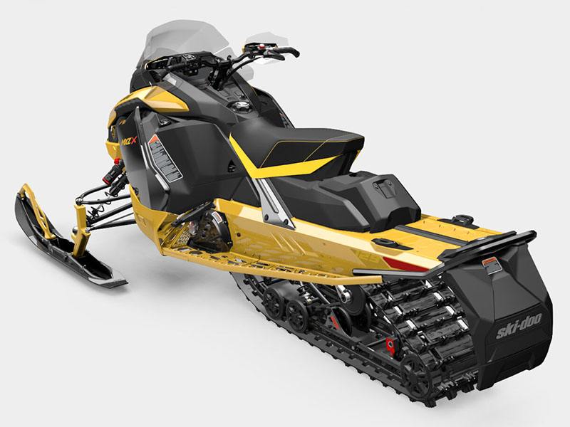 2025 Ski-Doo MXZ X 129 600R E-TEC ES Ice Ripper XT 1.25 w/ 10.25 in. Touchscreen in Colebrook, New Hampshire - Photo 5