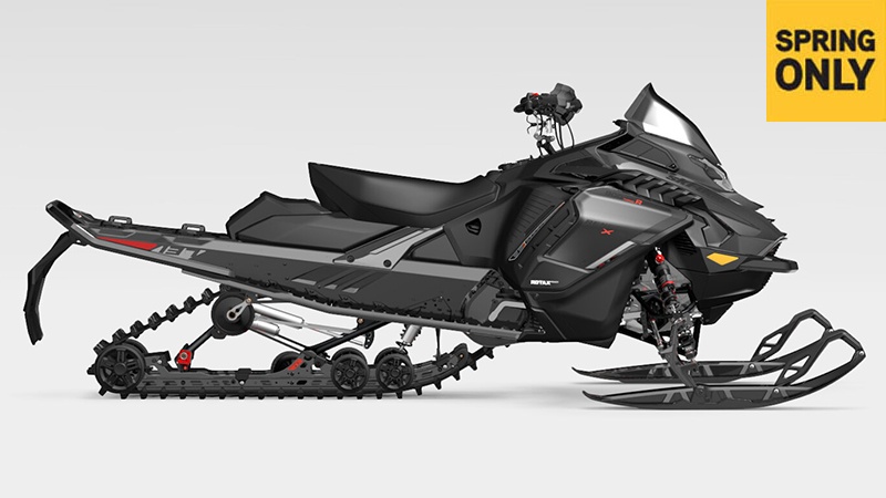 2025 Ski-Doo Renegade X-RS 900 ACE Turbo R ES Ripsaw 1.25 in Chester, Vermont - Photo 2