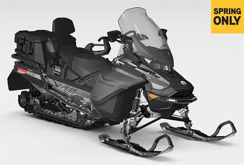 2025 Ski-Doo Expedition SE 900 ACE Turbo ES Cobra WT 1.8 w/ 7.8 in. LCD Display in Chester, Vermont