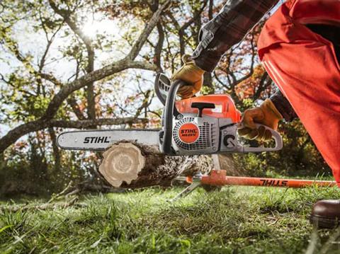 Stihl MS 251 C-BE 18 in. in Angleton, Texas - Photo 3