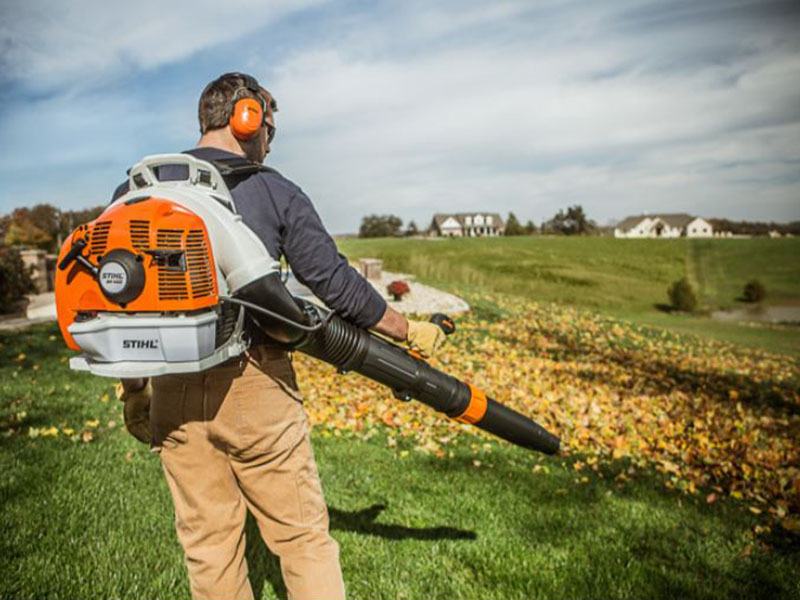 Stihl BR 450 in Kerrville, Texas - Photo 4