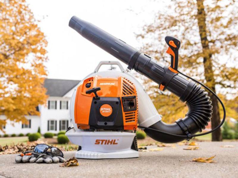Stihl BR 800 X Magnum in Old Saybrook, Connecticut - Photo 4