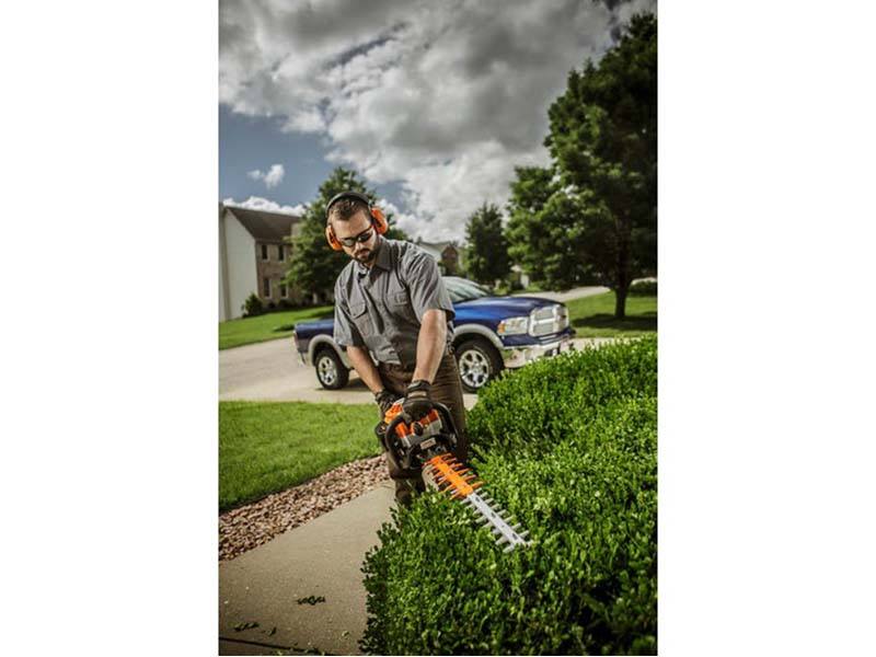 Stihl HS 82 R 24 in. in Kerrville, Texas - Photo 3