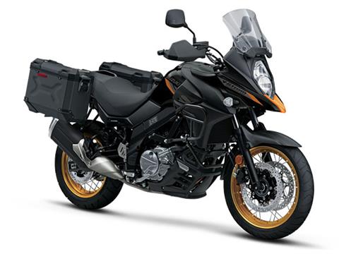 2025 Suzuki V-Strom 650XT Adventure in Bettendorf, Iowa - Photo 2