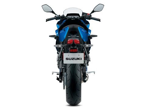 2025 Suzuki GSX-8R in Phillipston, Massachusetts - Photo 5