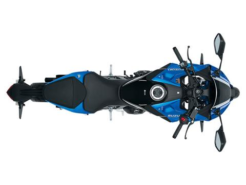 2025 Suzuki GSX-8R in Phillipston, Massachusetts - Photo 6