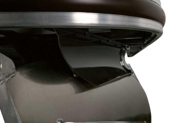 The M-brackets provide strength to the deck and enhance the bold styling of the boat. - Photo 7
