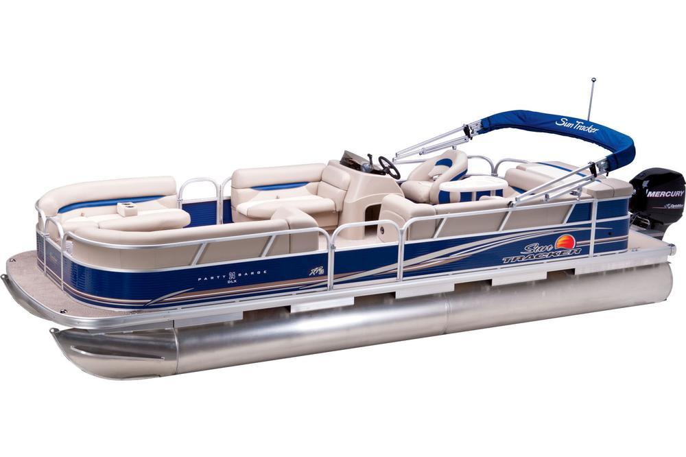 2012 Sun Tracker Party Barge 24 DLX XP3 in Marquette, Michigan
