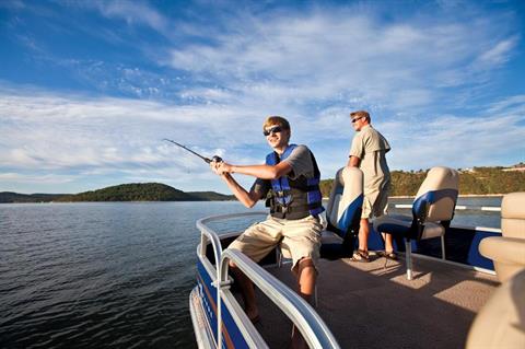 2013 Sun Tracker Fishin' Barge 20 DLX in Appleton, Wisconsin - Photo 52