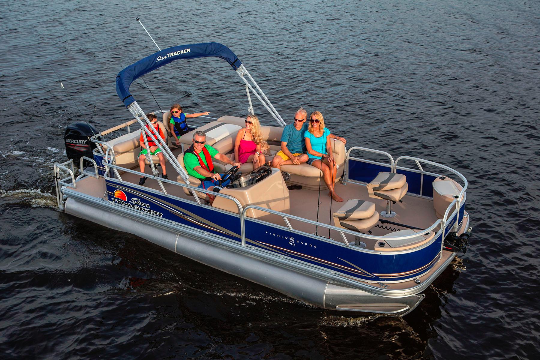 2014 Sun Tracker Fishin' Barge 22 DLX in Appleton, Wisconsin - Photo 1