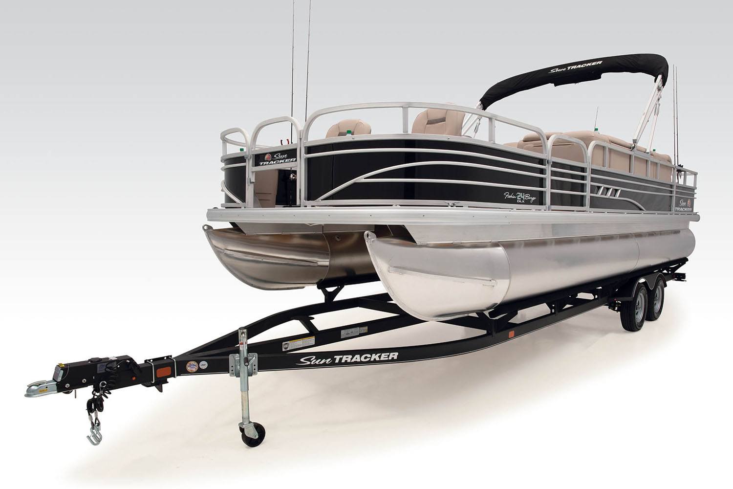 2022 Sun Tracker Fishin' Barge 24 DLX in Gaylord, Michigan - Photo 11