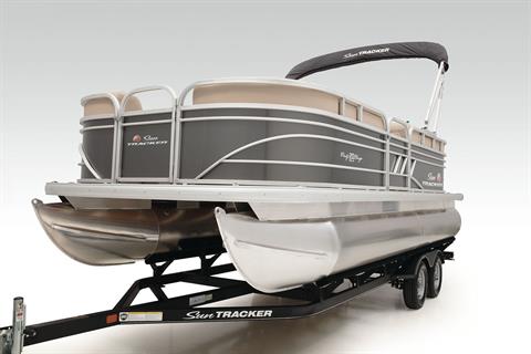 2022 Sun Tracker Party Barge 20 DLX in Marquette, Michigan - Photo 11