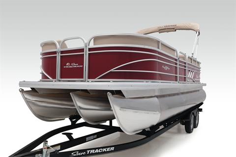 2022 Sun Tracker Party Barge 22 XP3 in Marquette, Michigan - Photo 11