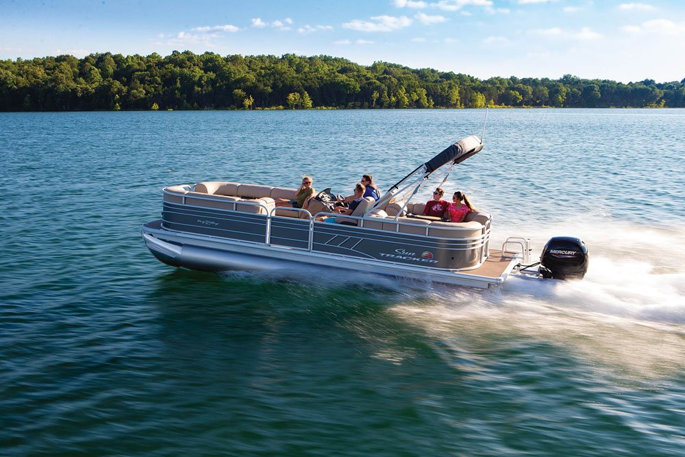 2022 Sun Tracker Party Barge 24 DLX in Marquette, Michigan - Photo 3