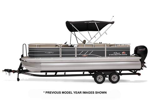 2023 Sun Tracker Party Barge 22 RF DLX in Appleton, Wisconsin