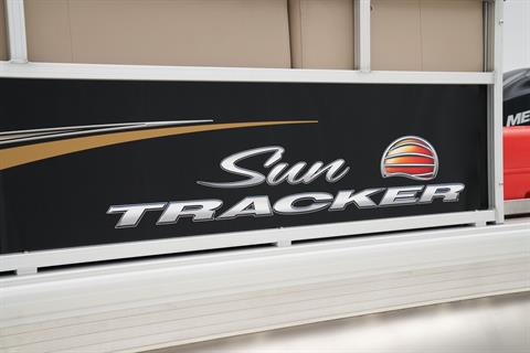 2024 Sun Tracker Party Barge 16 DLX in West Monroe, Louisiana - Photo 11