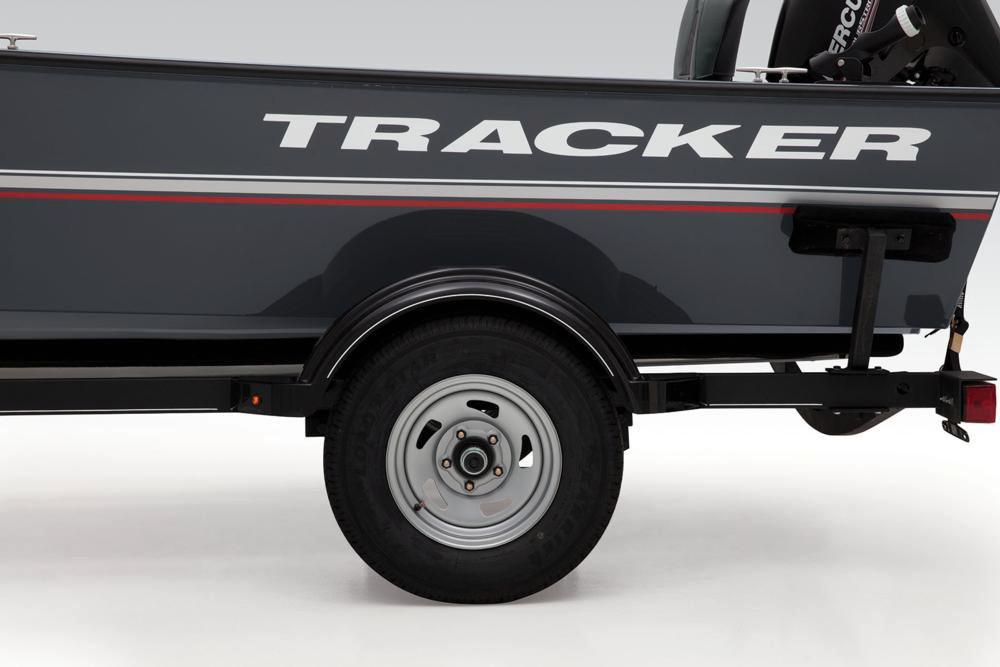 2020 Tracker Guide V-16 Laker DLX T in Somerset, Wisconsin - Photo 17