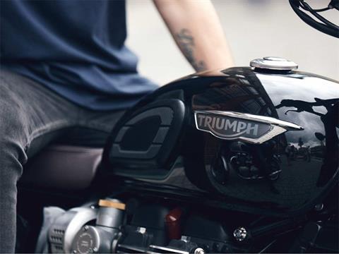 2018 Triumph Bonneville T120 Black in Goshen, New York - Photo 5