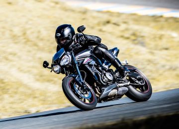 2018 Triumph Street Triple RS in Albany, New York - Photo 15