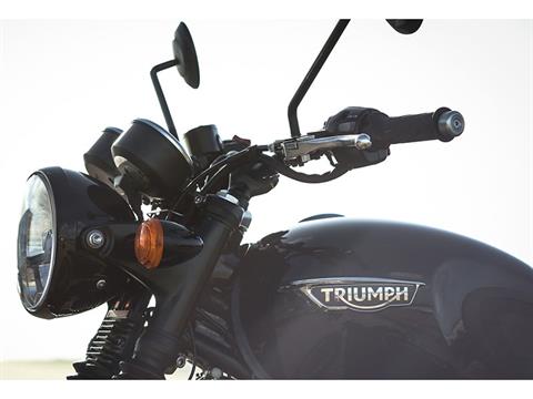 2020 Triumph Bonneville T120 Black in Iowa City, Iowa - Photo 8