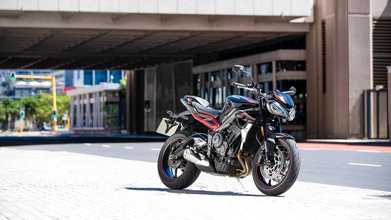 2022 Triumph Street Triple R in Indianapolis, Indiana