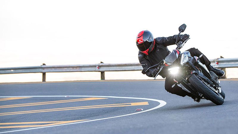 2022 Triumph Street Triple R in Indianapolis, Indiana - Photo 12