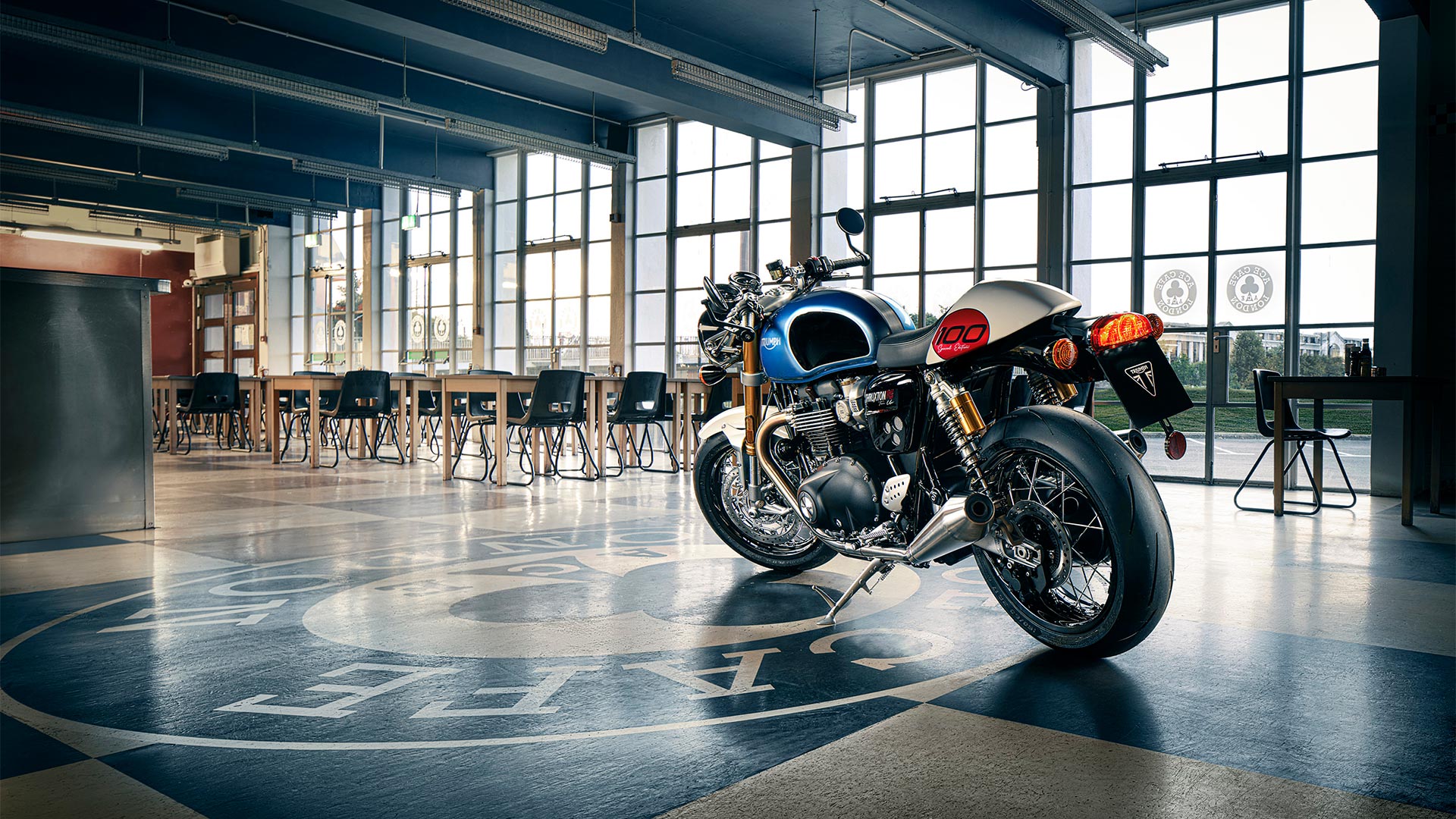 2022 Triumph Thruxton RS Ton Up Special Edition in Albany, New York - Photo 3