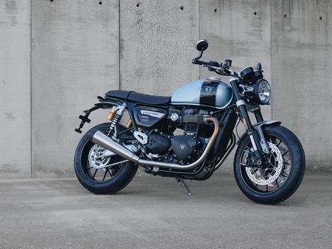 2023 Triumph Speed Twin Breitling Limited Edition in Fort Wayne, Indiana - Photo 14