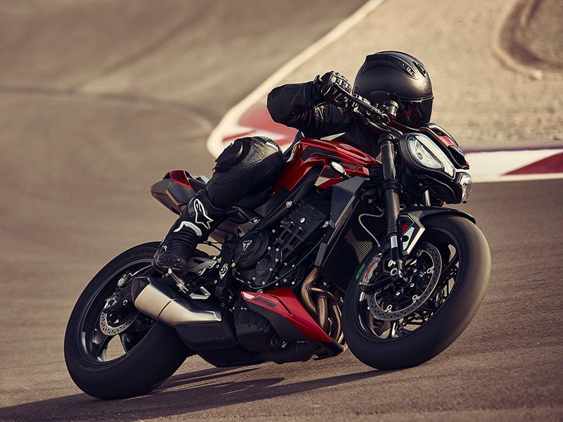 2024 Triumph Street Triple 765 RS in Mahwah, New Jersey - Photo 13