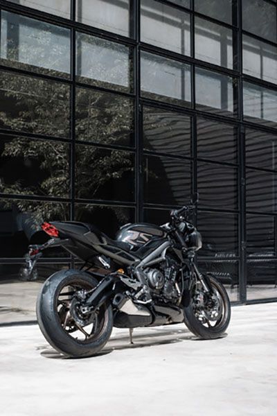 2023 Triumph Street Triple RS in Mahwah, New Jersey - Photo 24