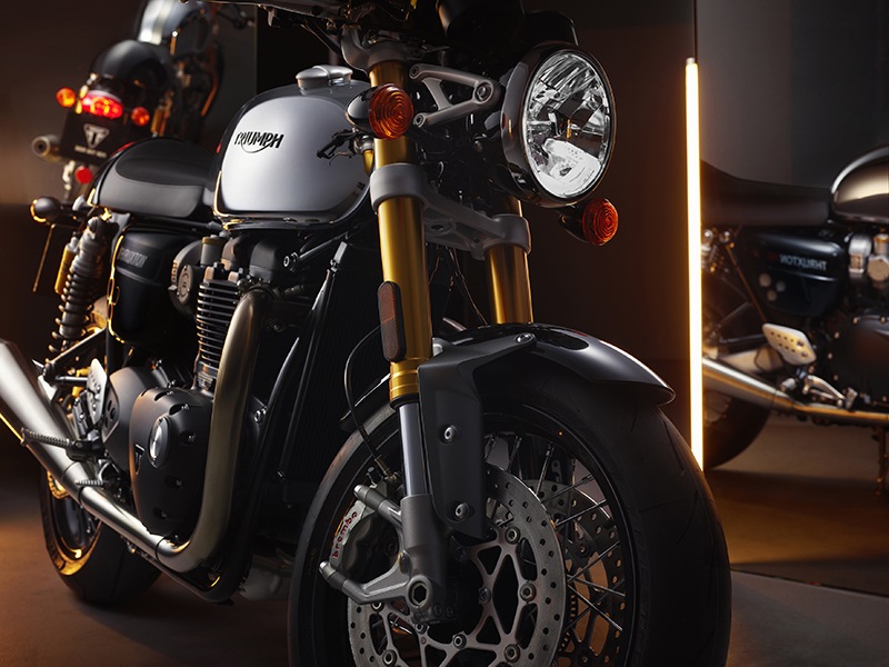 2023 Triumph Thruxton RS Chrome Edition in Albany, New York - Photo 9