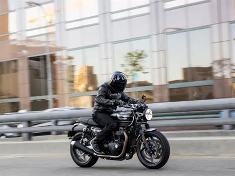 2024 Triumph Speed Twin 1200 in Enfield, Connecticut - Photo 17