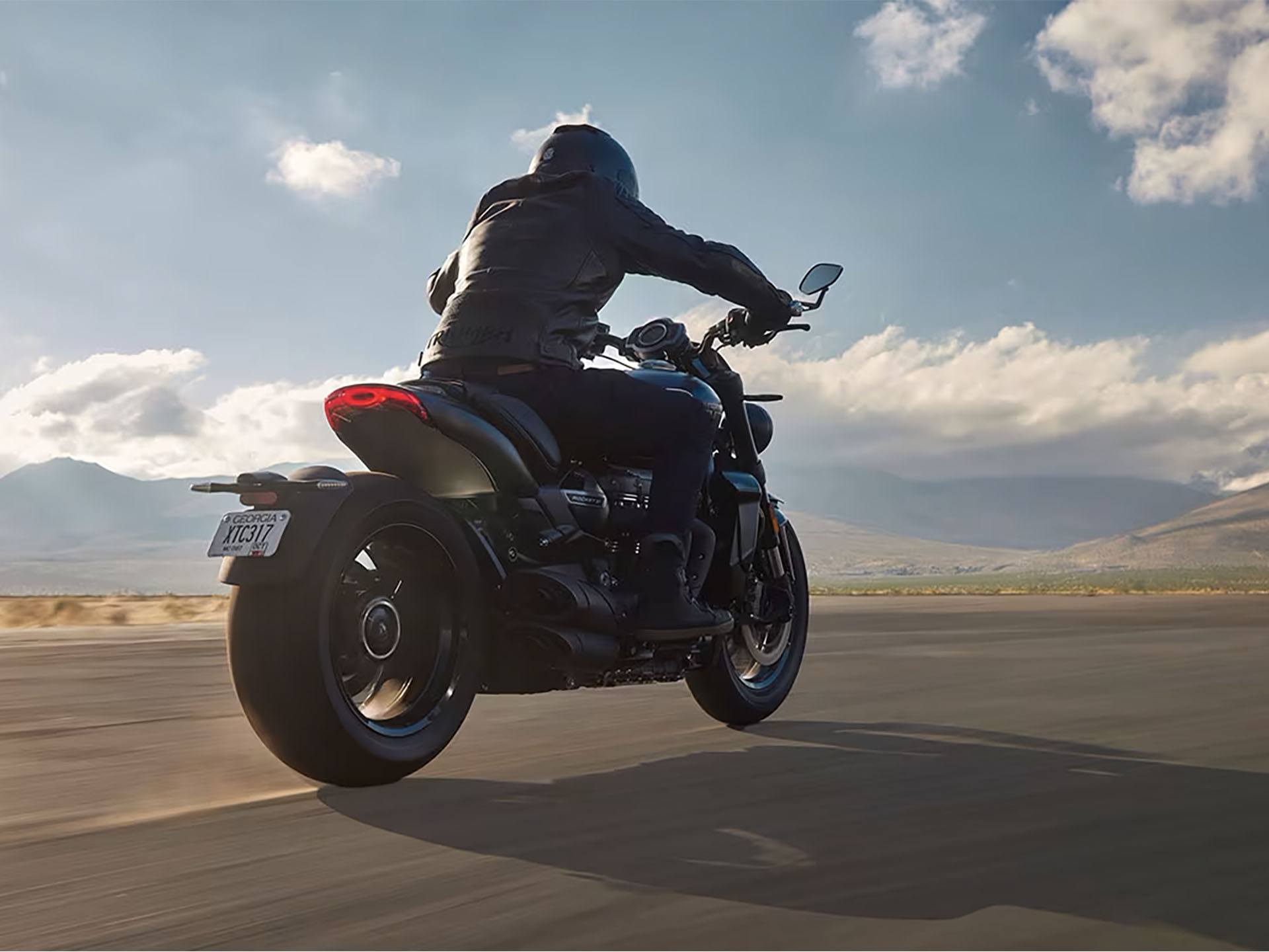 2025 Triumph Rocket 3 Storm R in Mahwah, New Jersey - Photo 18
