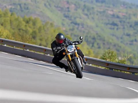 2024 Triumph Thruxton RS in Mahwah, New Jersey - Photo 12