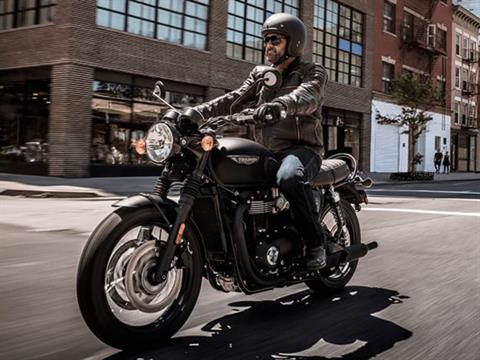 2025 Triumph Bonneville T120 Black in Mooresville, North Carolina - Photo 10