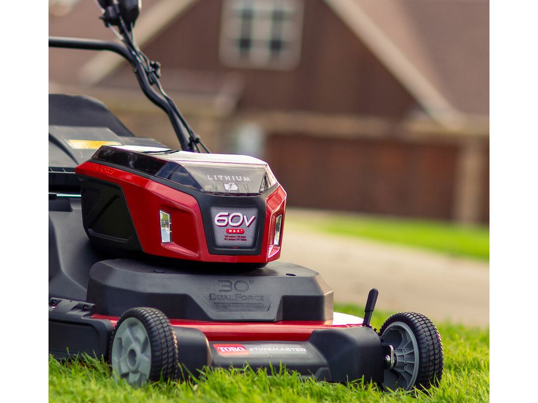 Toro eTimeMaster 30 in. 60V MAX Personal Pace Auto-Drive (2) 10.0Ah Batteries/Chargers Included in Greenville, North Carolina - Photo 8