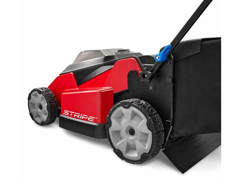 Toro Stripe 21 in. 60V MAX Self-Propelled - 5.0Ah Battery/Charger Included in Greenville, North Carolina - Photo 4
