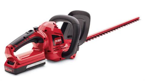 Toro 20V Max 22 in. Cordless Hedge Trimmer in Old Saybrook, Connecticut