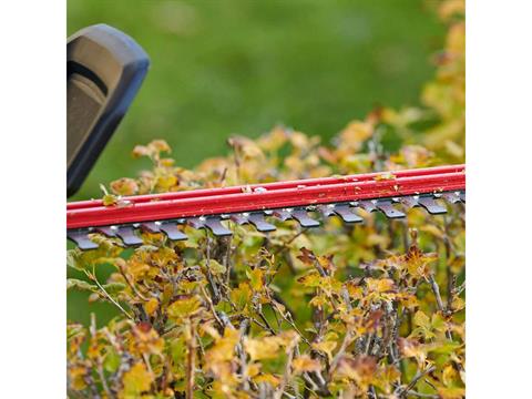Toro 60V MAX 24 in. Hedge Trimmer w/ 2.5Ah Battery in Trego, Wisconsin - Photo 5