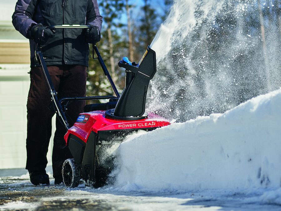 Toro 21 in. Power Clear 721 E in New Durham, New Hampshire