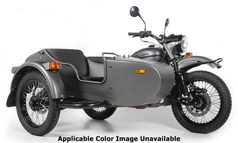 2024 Ural Motorcycles Gear Up Base