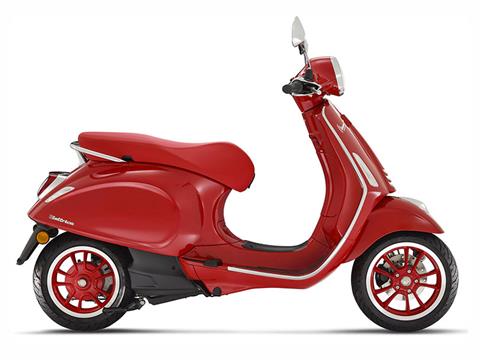 2022 Vespa Elettrica Red 45 MPH in Shelbyville, Indiana