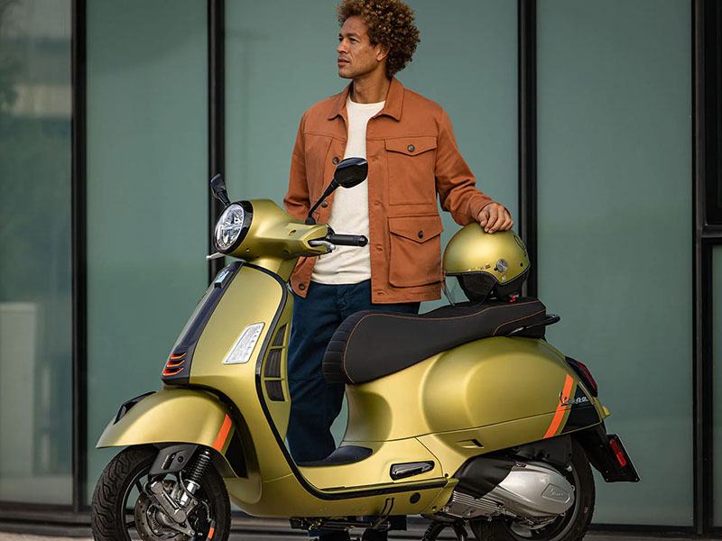 2023 Vespa GTS Super 300 Sport in Fort Myers, Florida - Photo 7