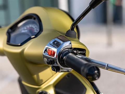 2023 Vespa GTS Super 300 Sport in Fort Myers, Florida - Photo 2