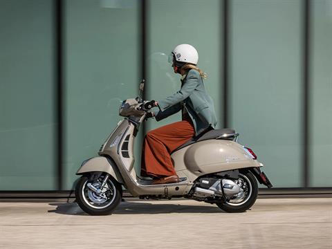 2024 Vespa GTS 300 in Albuquerque, New Mexico - Photo 10