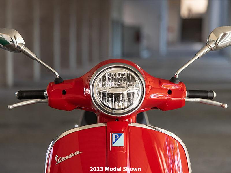 2024 Vespa GTS Super 300 in Fort Myers, Florida - Photo 2