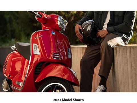 2024 Vespa GTS Super 300 in Knoxville, Tennessee - Photo 6