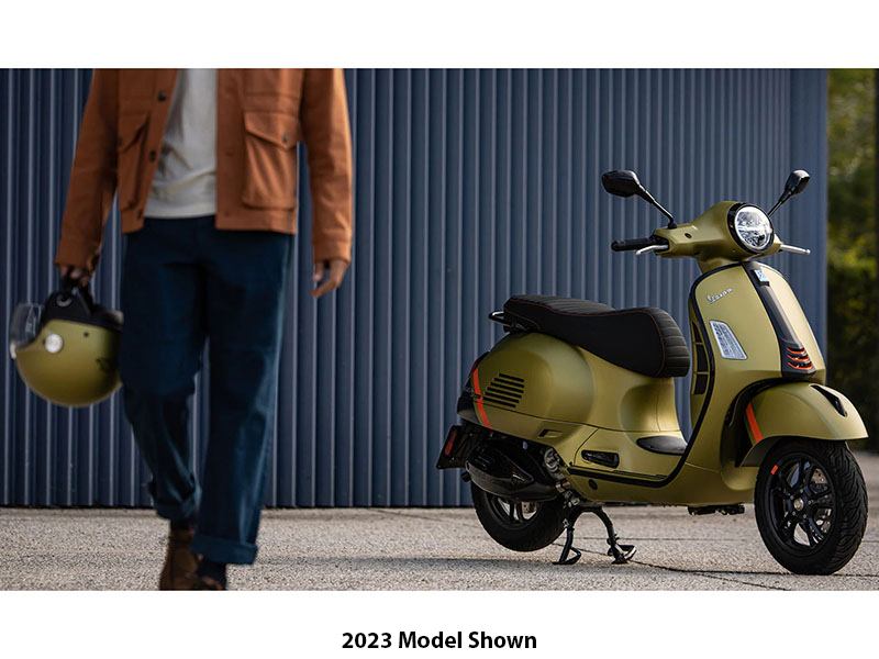 2024 Vespa GTS Super 300 Sport in Fort Myers, Florida - Photo 10