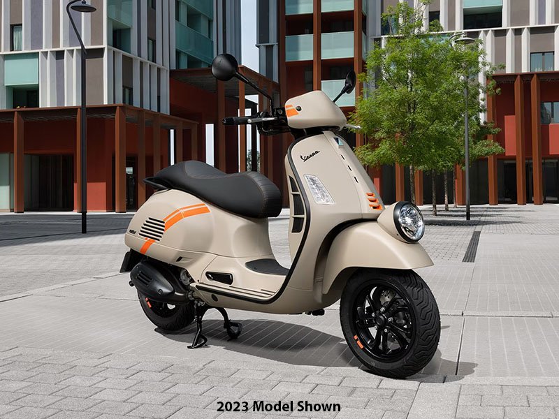 2024 Vespa GTV 300 in Knoxville, Tennessee - Photo 7
