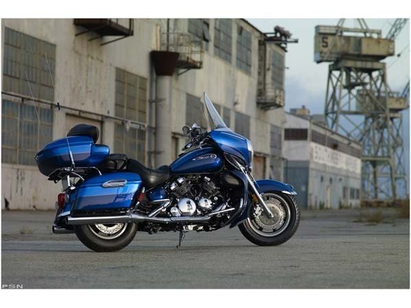2011 Yamaha Royal Star Venture S in Muskego, Wisconsin - Photo 23